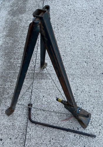 Rare vintage tripod car - car, bumper